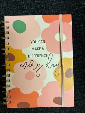 YOU CAN MAKE A DIFFERENCE EVERYDAY Spiral Floral Daily Planner Journal Notebook
